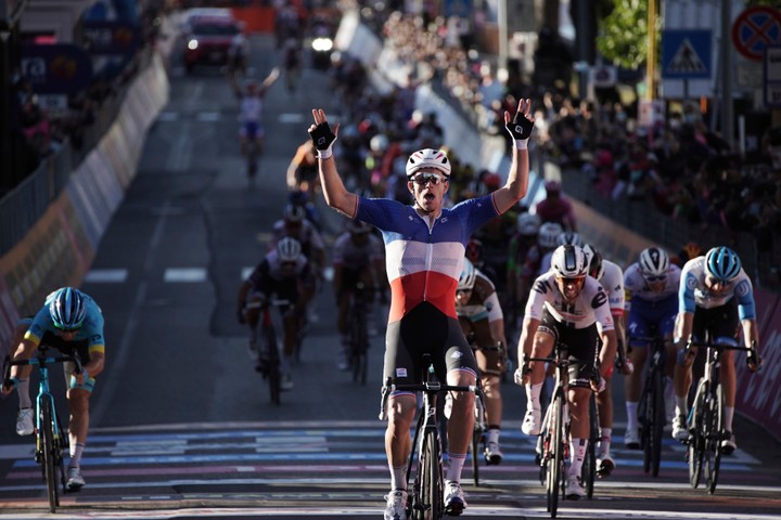 Testovanie na Giro d'Italia je ako na Divokom západe